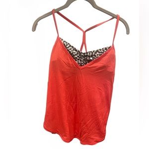 Lululemon racer back tank with a built-in shelf bra - removable cup size 4